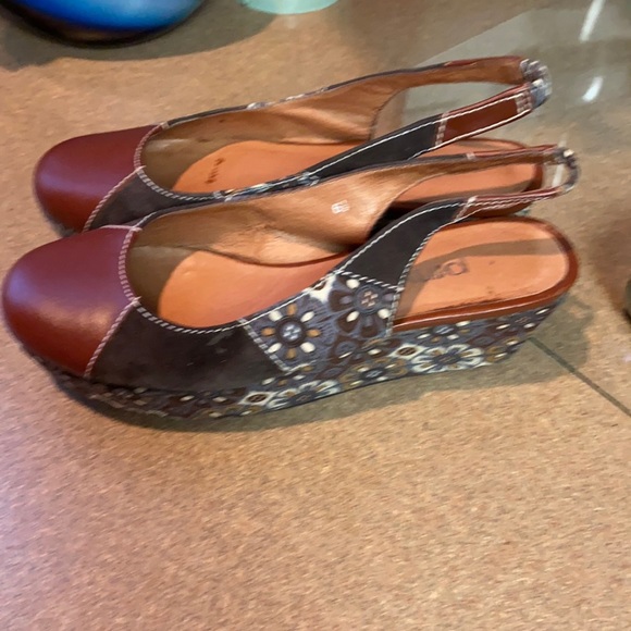 Pink Studio Platforms - Picture 1 of 8